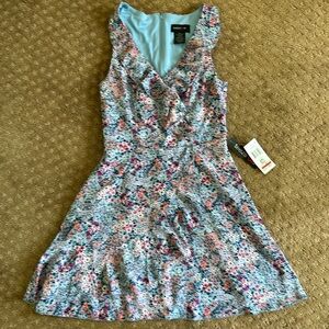 Floral Teeze Me Dress Sz: 1/2